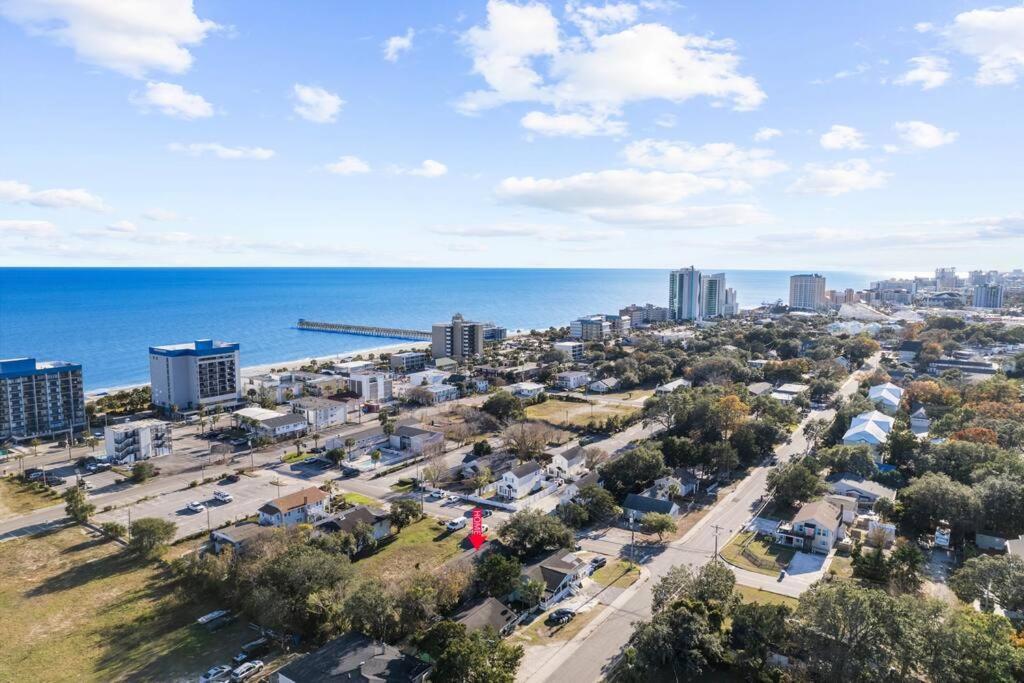 Gorgeous Centrally Located Ocean View 2 King, Huge Private Yard & Deck, Firepit, Bbq, & Game Tables Myrtle Beach Exteriér fotografie
