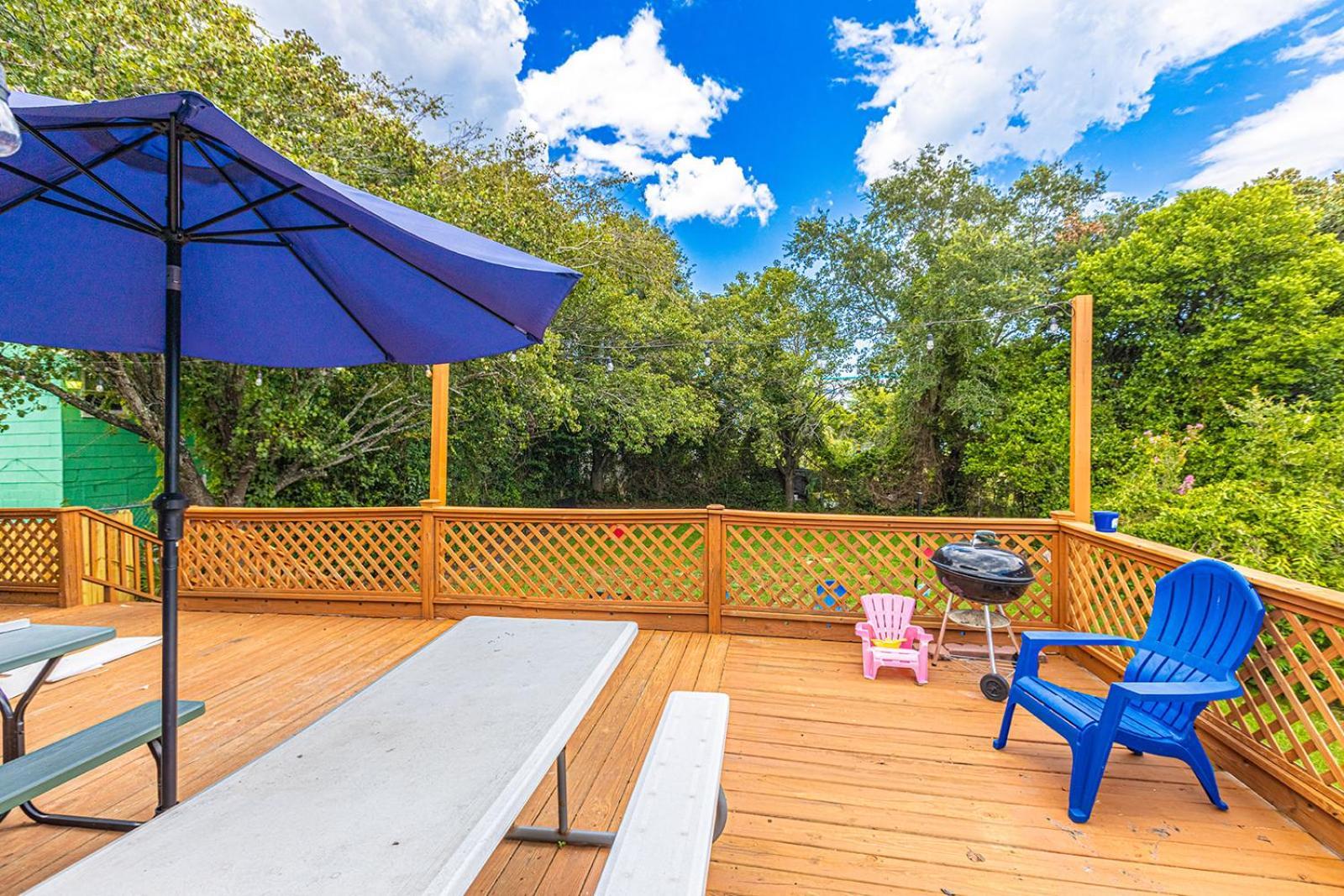 Gorgeous Centrally Located Ocean View 2 King, Huge Private Yard & Deck, Firepit, Bbq, & Game Tables Myrtle Beach Exteriér fotografie