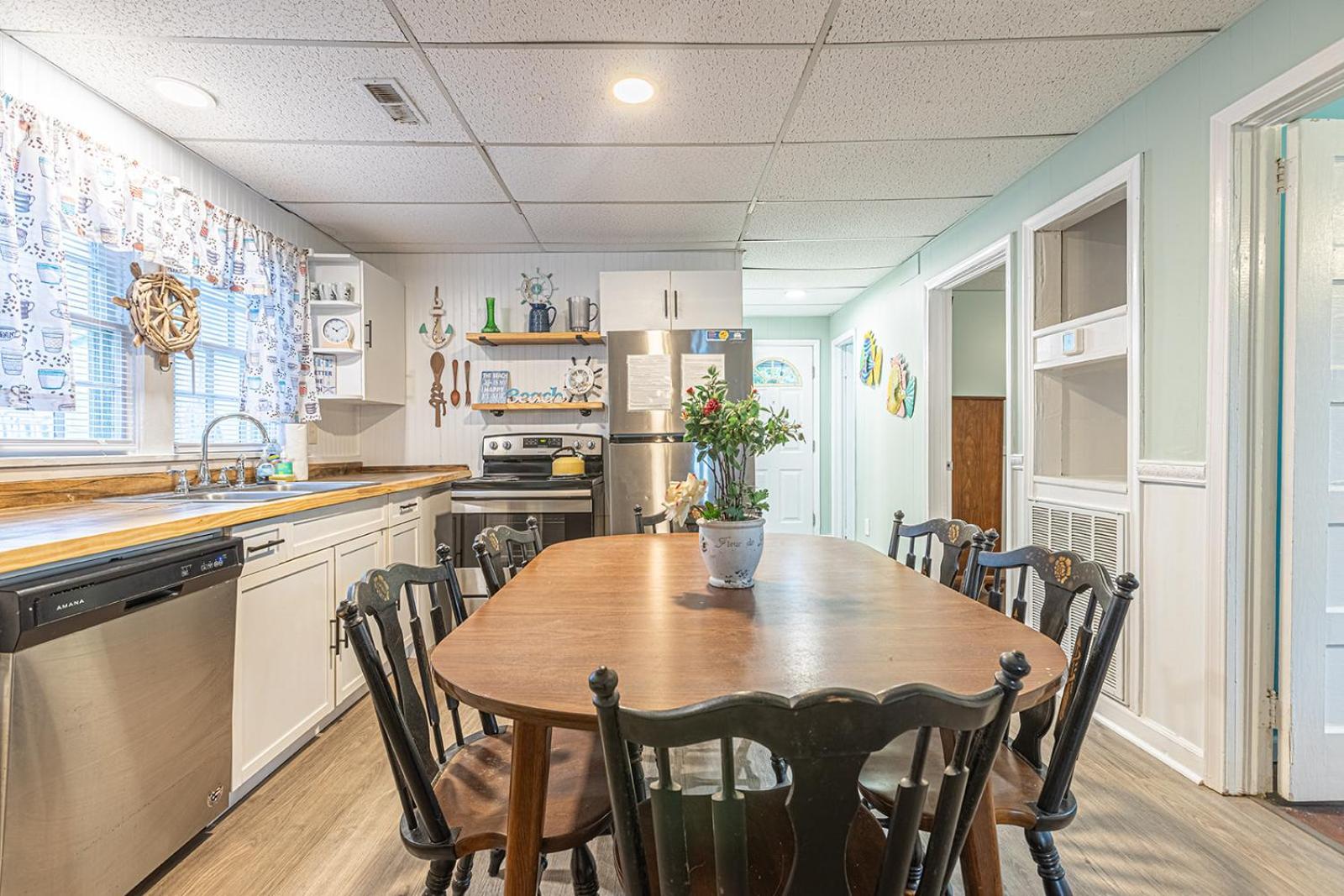 Gorgeous Centrally Located Ocean View 2 King, Huge Private Yard & Deck, Firepit, Bbq, & Game Tables Myrtle Beach Exteriér fotografie